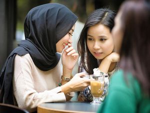 Menyoal Lebaran Blues, Cemas-Takut Hadapi Pertanyaan saat Silaturahmi di Hari Raya