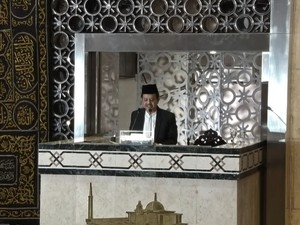 Khatib Salat Id di Istiqlal: Koperasi Merah Putih-MBG Perlu Diapresiasi