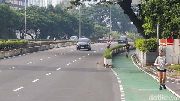 Lebaran di Jakarta, Jalan Sudirman Lengang Tanpa Kemacetan