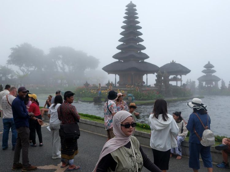 Lonjakan Wisatawan Warnai Ulun Danu Beratan Saat Libur Lebaran