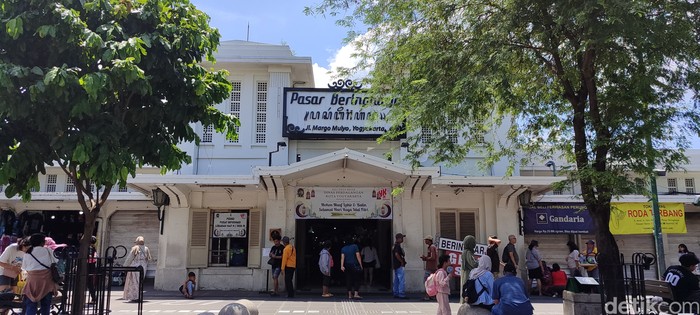Malioboro sepi wisatawan pada Sabtu (2/3/2026).