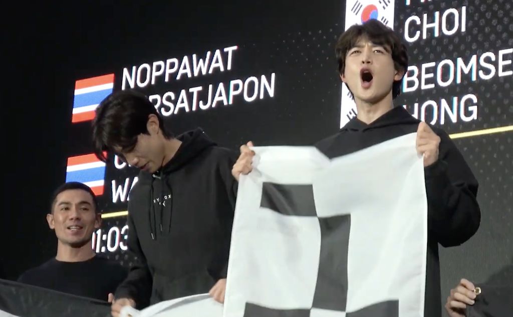 Minho SHINee berhasil menjuarai HYROX Taipei 2026 di kategori Men's Doubles bersama Hong Beom-seok, (28/2/2026). (Tangkapan Layar Youtube/최민호 MINHO)