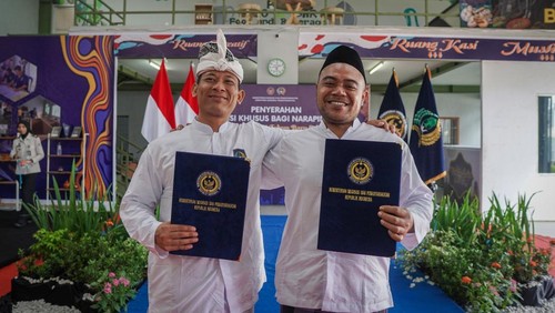 Warga binaan pemasyarakatan (WBP) Lapas Kelas IIA Lombok Barat resmi menerima Remisi Khusus Hari Raya Nyepi dan Idul Fitri 1447 Hijriah tahun 2026. (Dok. Lapas Lombok Barat).