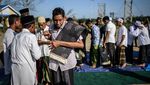 Penyintas Banjir di Aceh Timur Gelar Salat Id