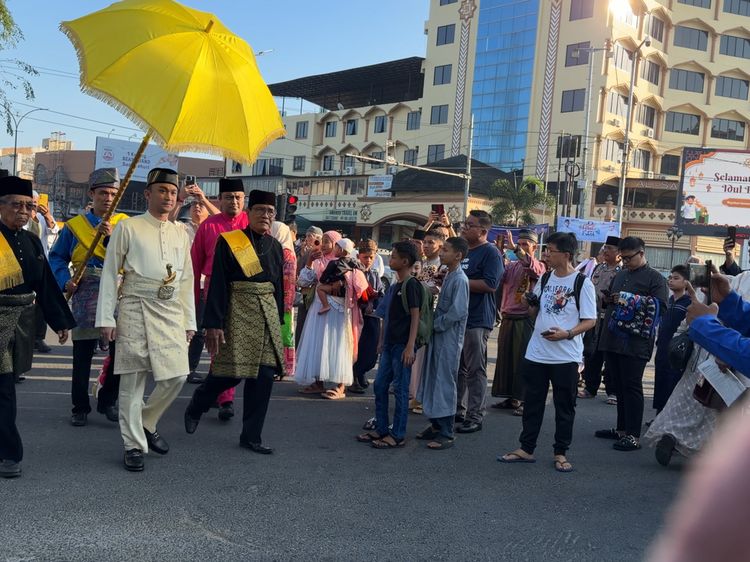 Ribuan Jemaah Salat Idul Fitri 1447 H Bersama Sultan Deli XIV