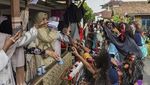 Topeng Labu Warnai Tradisi Unik Idul Fitri di Muaro Jambi