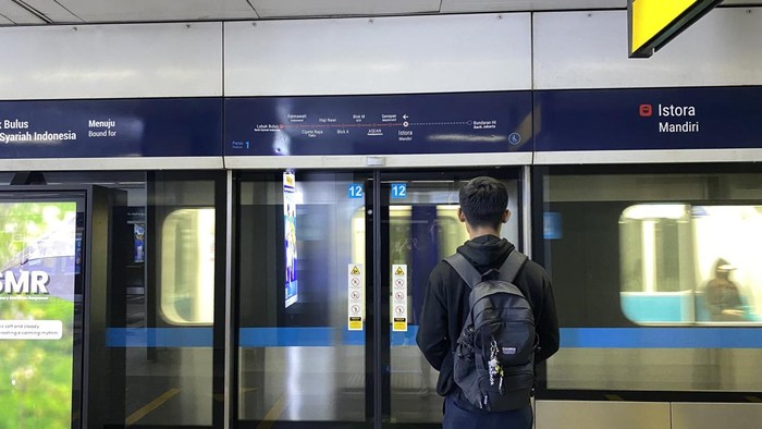 Warga gunakan promo tarif MRT selama Idulfitri Rp 1.