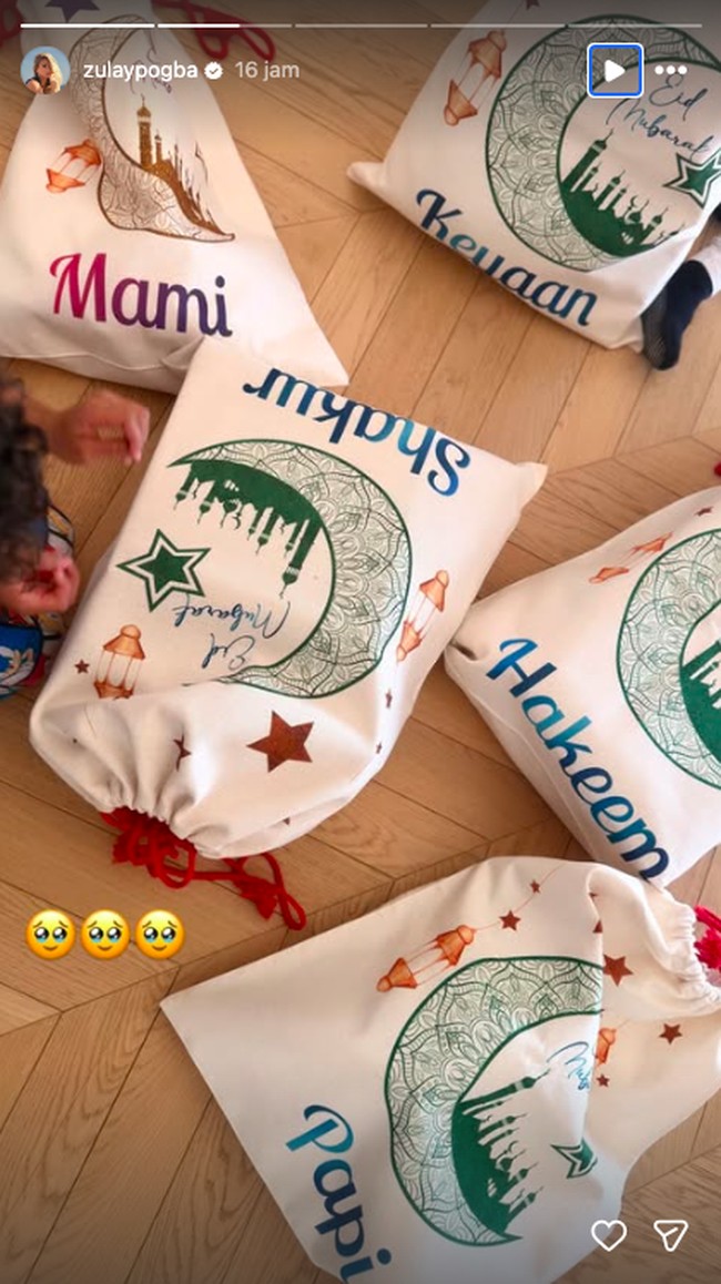 Dalam Insta Story, Zulay juga membagikan pouch bernuansa Lebaran dengan tulisan nama masing-masing anggota keluarga. Foto: Instagram @zulaypogba