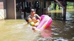 Diguyur Hujan Deras, Kampung Dukuh Ciracas Terendam Banjir