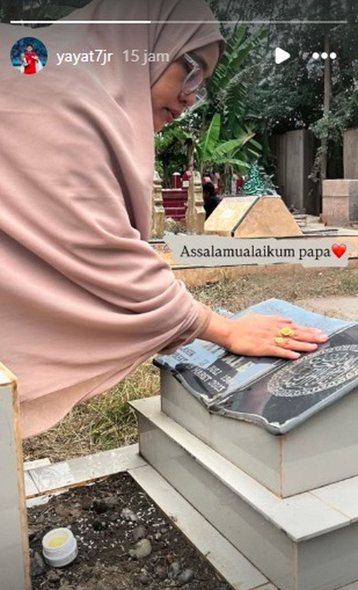 Direktur Teknik PSM Makassar Zulkifli Syukur merayakan Lebaran Idul Fitri 1447 Hijriah bersama keluarga. Direktur Teknik PSM Makassar Zulkifli Syukur merayakan Lebaran Idul Fitri 1447 Hijriah bersama keluarga.