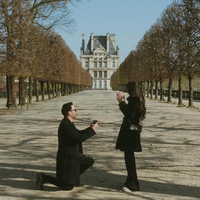 Kabar Bahagia dari Gege Elisa