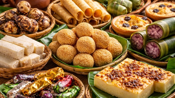 Ilustrasi jajanan khas Jawa Timur.