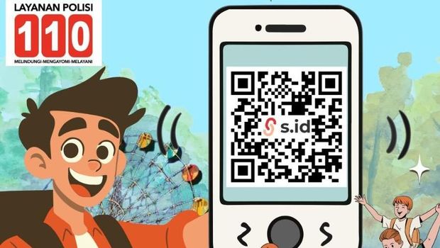 Kasat Lantas Polres Batu AKP Kevin Ibrahim menunjukkan barcode layanan Siwan Restu.