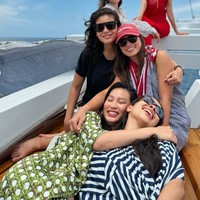 Selain Luna dan Cinta, beberapa rekan artis lain seperti Patricia Gouw, Julia Alexandra, Sigi Wimala, dan Marianne Rumantir juga ikut. Foto: Instagram/@lunamaya/@claurakiehl
