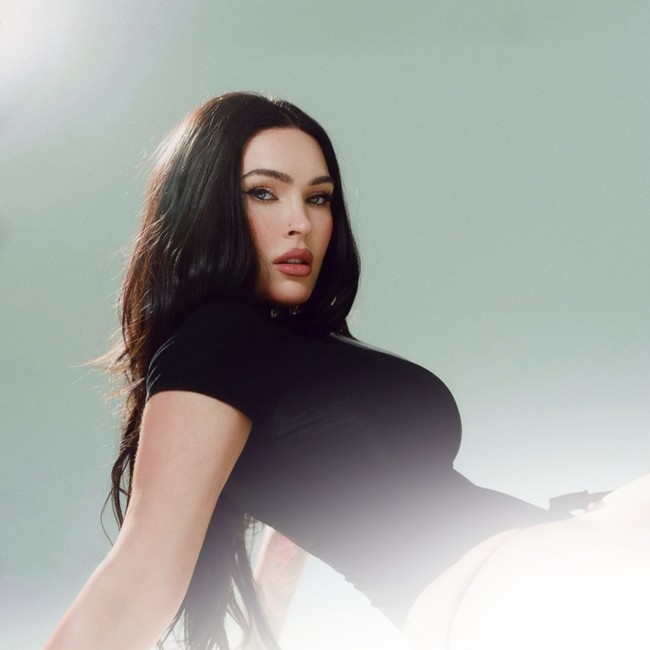 Foto Megan Fox Bikin Dar-Der-Dor Algoritma Medsos Warga