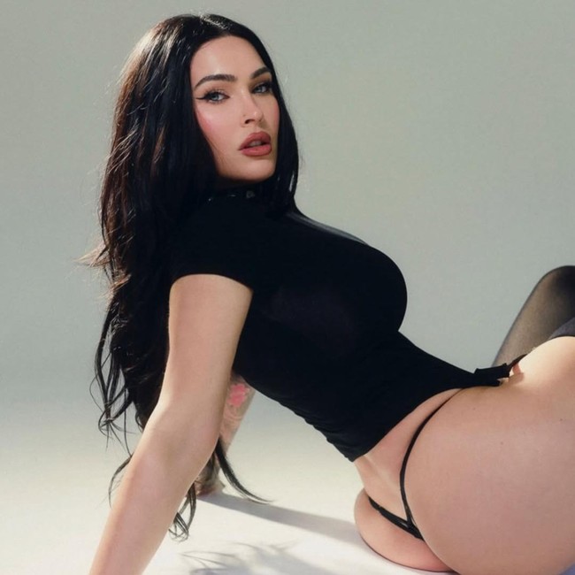 Megan Fox Bikin Netizen Berapi-api Usai Kembali ke IG