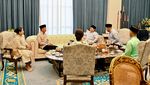 Momen Prabowo Sambut SBY-Jokowi saat Open House Lebaran di Istana