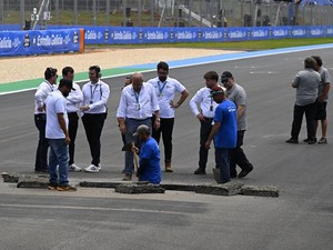 Kok Bisa Ada Sinkhole di Tengah Trek Sirkuit MotoGP Brasil?