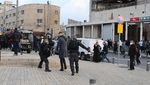 Polisi Israel Bubarkan Warga Palestina Saat Salat Id di Yerusalem
