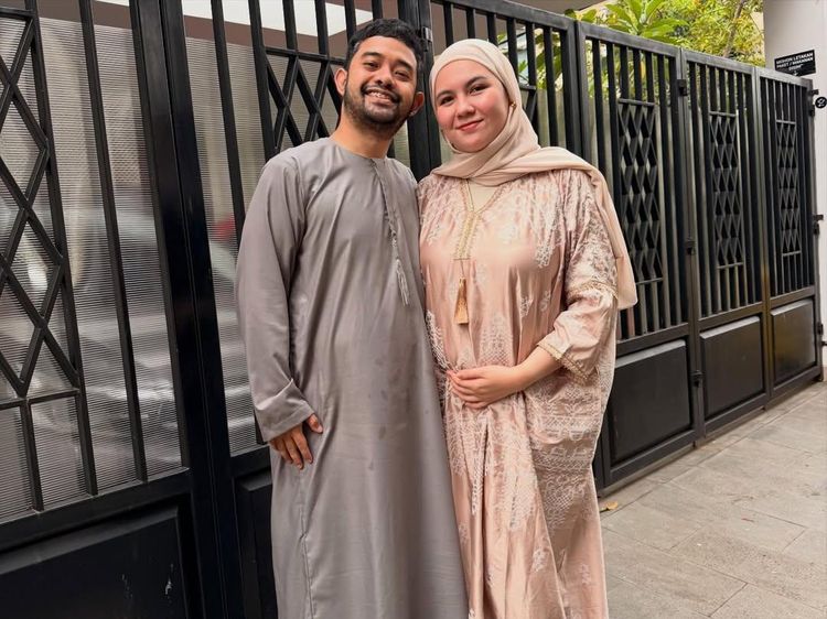 Ryan Adriandhy Bahagia Umumkan Istri Hamil di Lebaran 2026