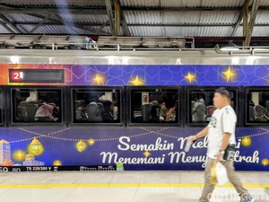 H+1 Lebaran, Stasiun Bandung Masih Dipadati Penumpang