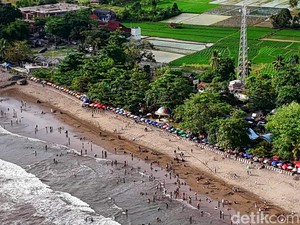 2 Bocah Nyaris Tenggelam, 1 Remaja Hilang Terseret Arus di Palabuhanratu