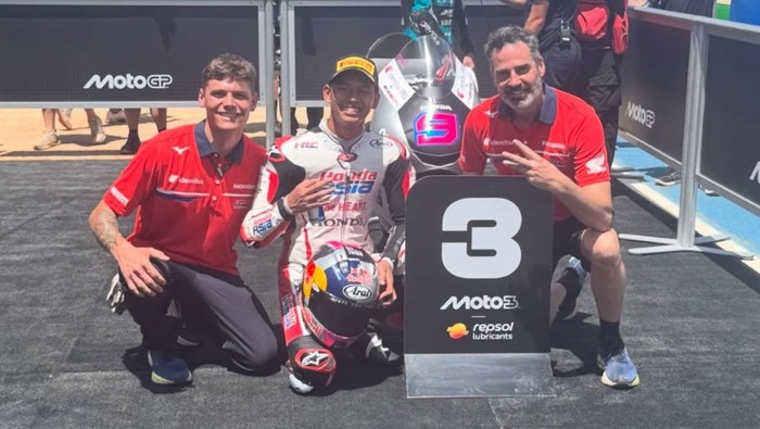 Veda Ega Pratama Finis Ketiga di Moto3 Brasil.