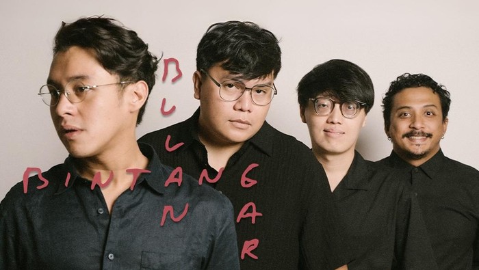 Lirik dan Makna Lagu Bulan Bintang, Garis Menyilang dari Wijaya 80 ft Sal Priadi