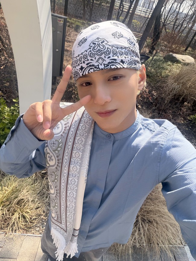 Idol KPop asal Indonesia, Zayyan XODIAC kembali mencuri perhatian usai membagikan momen merayakan Idulfitri di Korea Selatan. Foto: dok. X