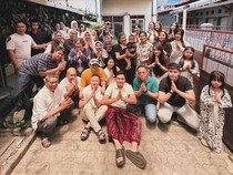 Toleransi, Deretan Selebritas Ini Ikut Rayakan Idul Fitri Bareng Keluarga