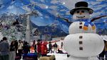 Trans Snow World Surabaya Jadi Favorit Libur Lebaran