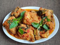 Resep Ayam Rica-Rica Kemangi ala Restoran, Wangi Rempahnya Bikin Ngiler!