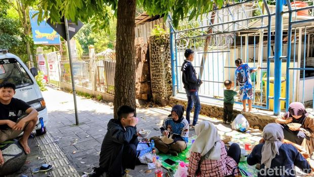 Bandung Zoo atau Kebun Binatang Bandung tutup saat libur lebaran 2026. Bandung Zoo atau Kebun Binatang Bandung tutup saat libur lebaran 2026.