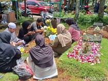 Keluarga Cucu Mpok Nori Minta WN Irak Dihukum Seberat-beratnya