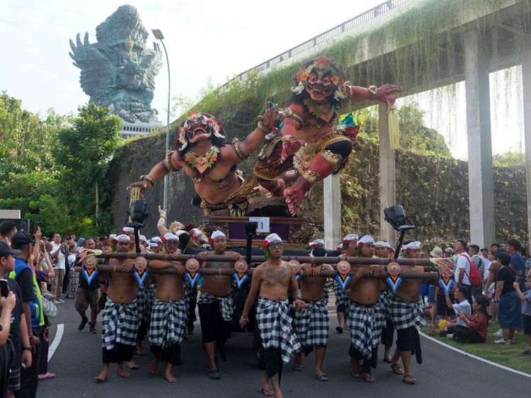 Festival Ogoh-Ogoh Meriahkan Libur Lebaran di GWK