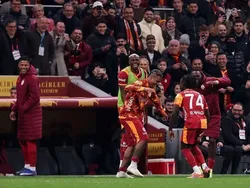 Jangan Terkecoh! Deretan Foto Ini Bikin Mata Salah Paham