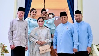 Gaya Iriana Dampingi Jokowi Silaturahmi Dengan Prabowo, Pakai Tas Rp 182 Juta