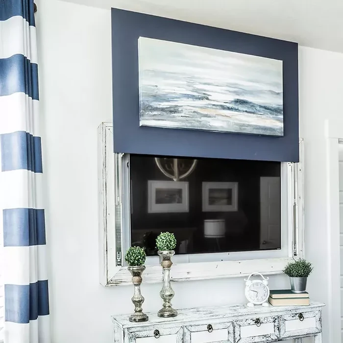 Interior menyembunyikan TV di ruangan