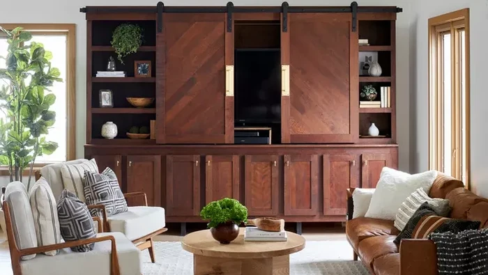 Interior menyembunyikan TV di ruangan