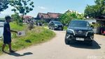 Hindari Kemacetan Pemudik Lewati Jalan Kampung di Jombang