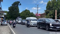 Detikers diharapkan wasapada dan memilih jalur alternalif menuju Kota Batu.
