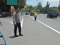Polres Klaten Tarik Arus di Exit Tol Prambanan, Lalin Klaten-Jogja Lancar