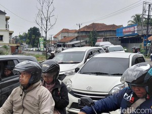 Arus Balik Jalur Selatan Jabar Berlangsung, 10 Kali One Way di Garut