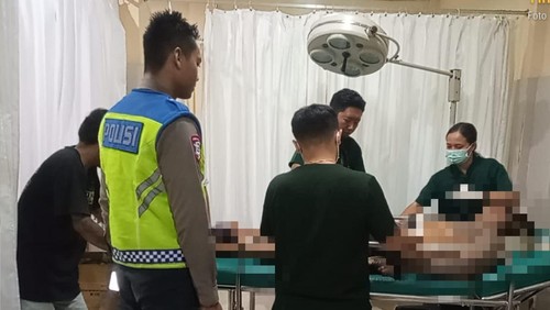 Korban laka lantas mobil jatuh ke jurang 100 meter saat di Puskesmas Kubu 2, Minggu (22/3/2026). (Dok. Satlantas Polres Karangasem)