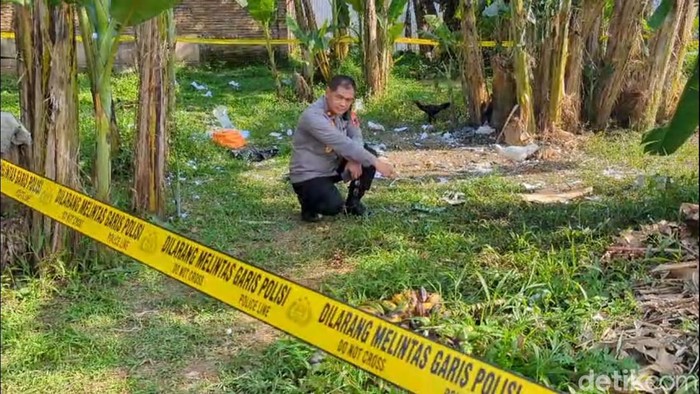Lokasi petasan meledak lukai dua perakitnya di Kota Pekalongan, Senin (23/3/2026).