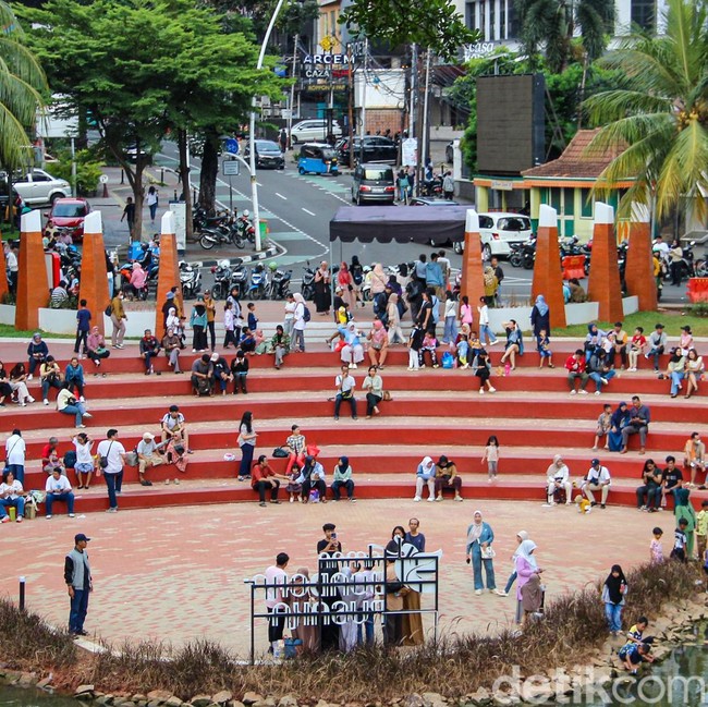 Rekreasi Gratis, Taman Bendera Pusaka Jadi Primadona Lebaran