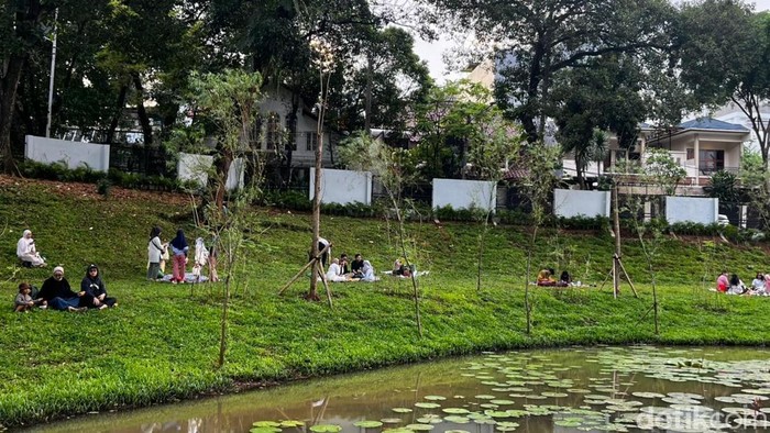 Suasana Taman Bendera Pusaka jadi destinasi wisata baru di libur Lebaran. (Ondang/detikcom)
