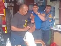 Cerita Petugas Damkar Sembuhkan Orang Kesurupan di Hari Kedua Lebaran