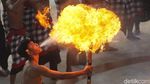 Tari Kecak TMII Pukau Wisatawan di Libur Lebaran