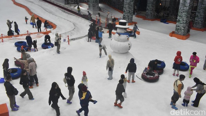 Trans Snow World Surabaya